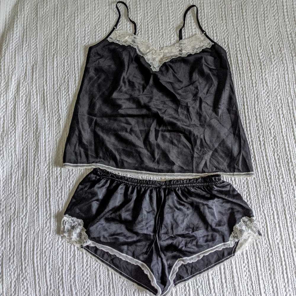 Victoria's Secret pajama set